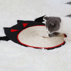 cat scratching
